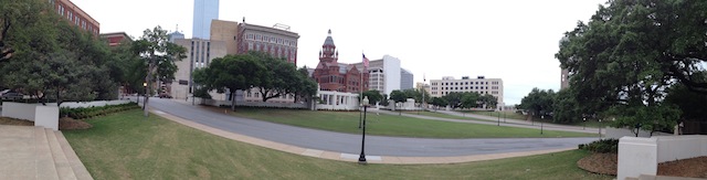 Dallas, une magnifique ville malheureusement surtout connue pour l'assassinat de John F. Kennedy ici même sur Elm Street - (CC) Christophe Lachnitt