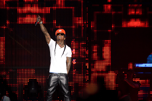 Lil Wayne - (CC) TheMusic.FM
